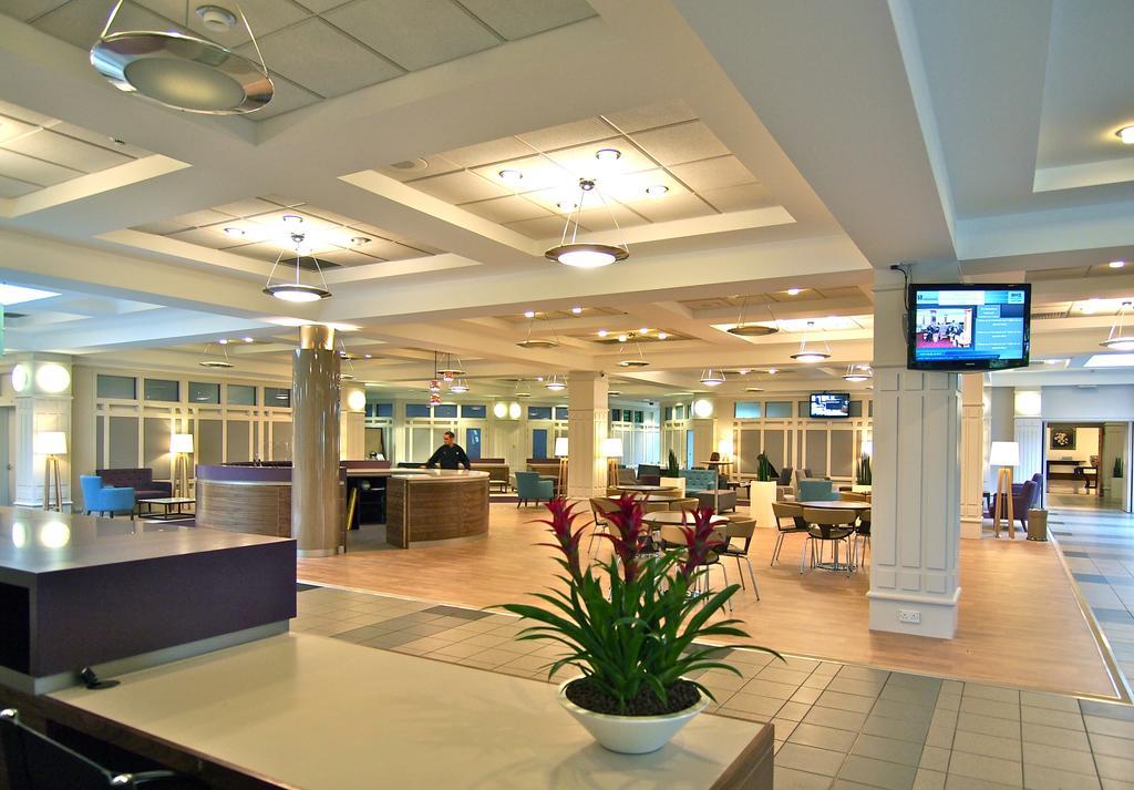 קליידבנק The Golden Jubilee Hotel מראה חיצוני תמונה